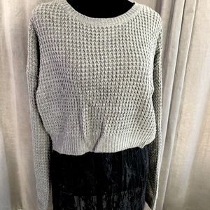 Crop top sweater